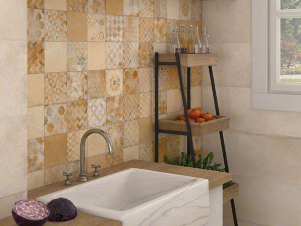 На фото Плитка KENT (Vives Ceramica)