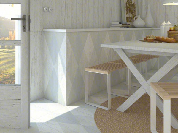 На фото Керамогранит EFESO (Vives Ceramica)