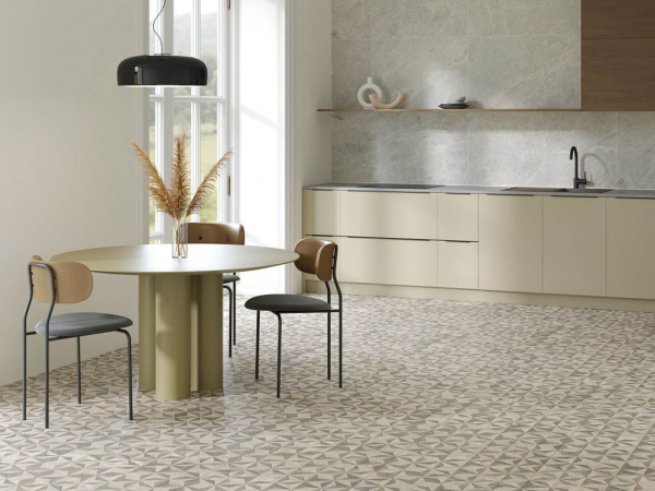 На фото Плитка MARMOSTONE (Vitra)