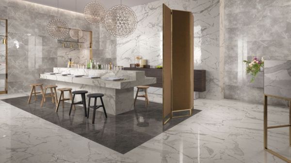 На фото Шарм Эво