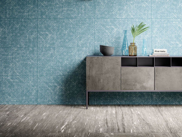 На фото Скайфолл