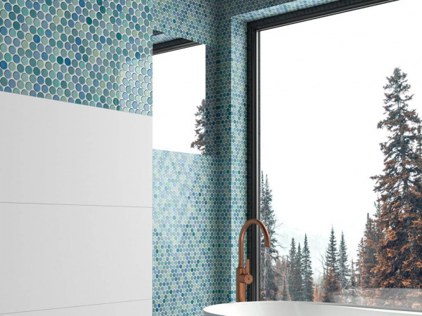 На фото Мозаика CIRCLE (Vidrepur)