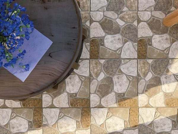 На фото Керамогранит MONTE (Cersanit)