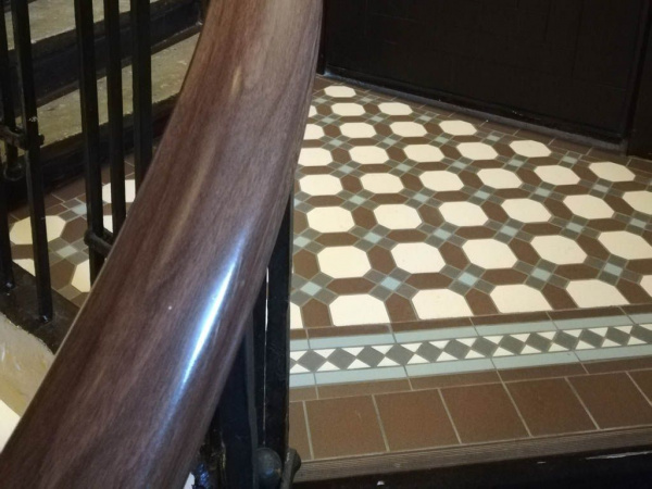 На фото Керамогранит ИЗАБЕЛЬ (Топ Рус)