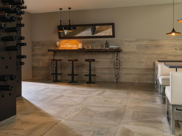 На фото Плитка HERITAGE (Porcelanosa)