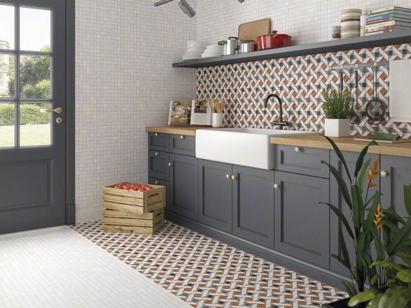 На фото Плитка SEINE (Vives Ceramica)