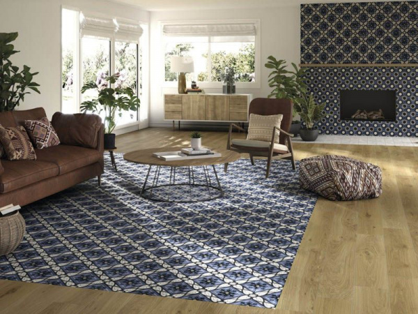 На фото Плитка FLEUR (APE Ceramica Carmen)