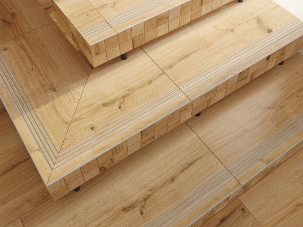 На фото Плитка WOODHOUSE (Cersanit)