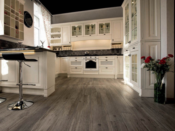 На фото Brigantina