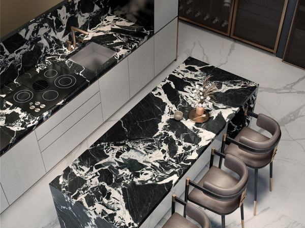 На фото Плитка NAPOLEON (Moreroom)