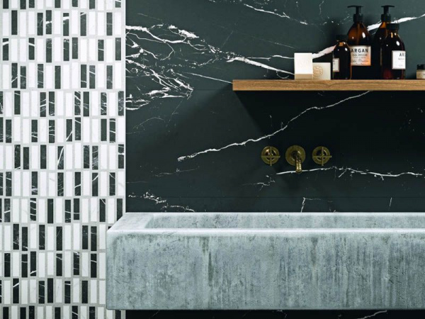 На фото Плитка MARMOREA (Grespania)