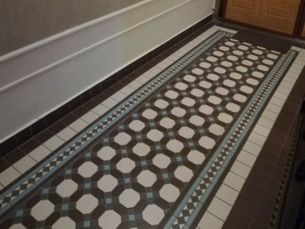 На фото Керамогранит ИЗАБЕЛЬ (Топ Рус)