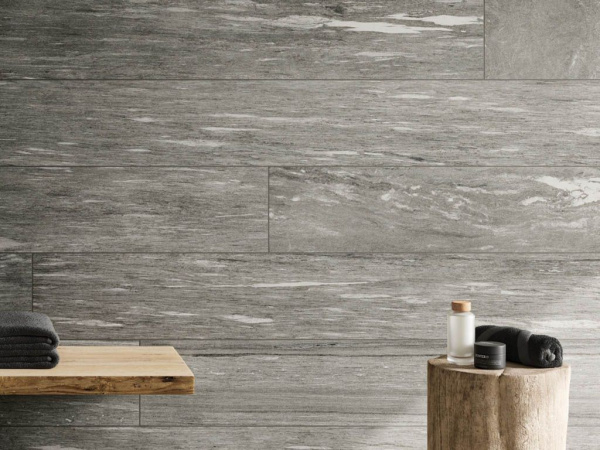 На фото Скайфолл