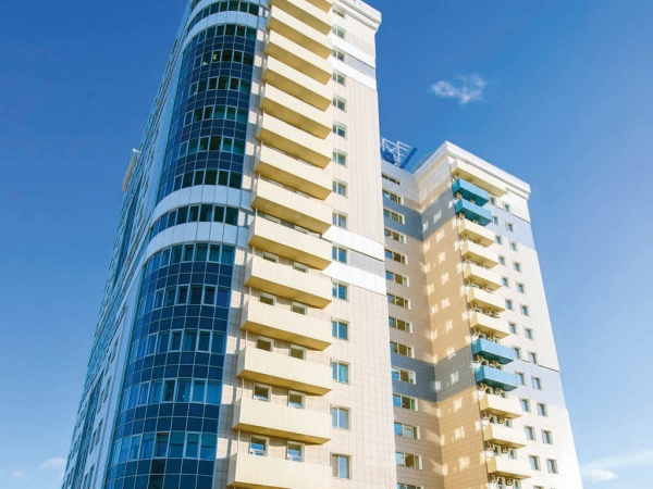 На фото Standard