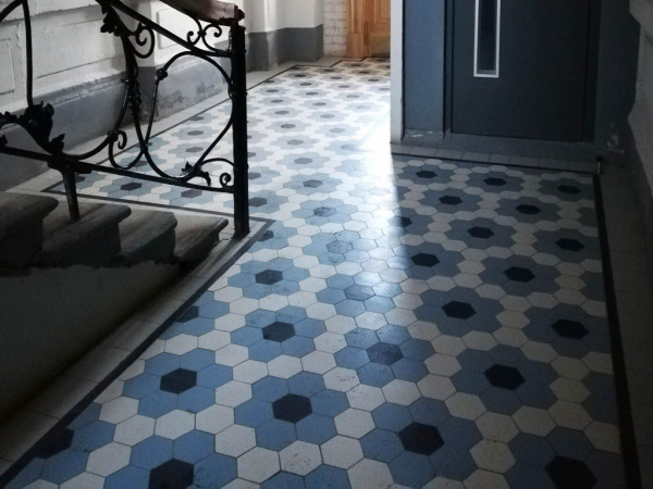 На фото Плитка ГЕКСАГОН (Топ Рус)