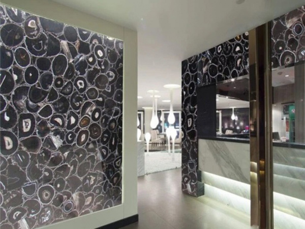 На фото Плитка AGATE BLACK  (Moreroom)