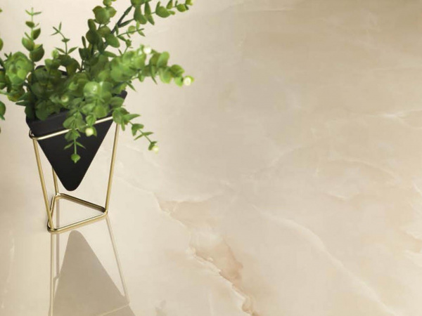 На фото Плитка MARVEL ONYX (Atlas Concorde Италия)