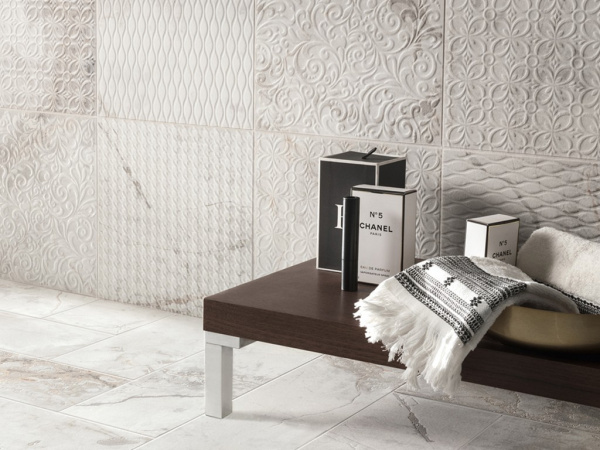 На фото Плитка GOLDEN AGE (EDIMAXASTOR)