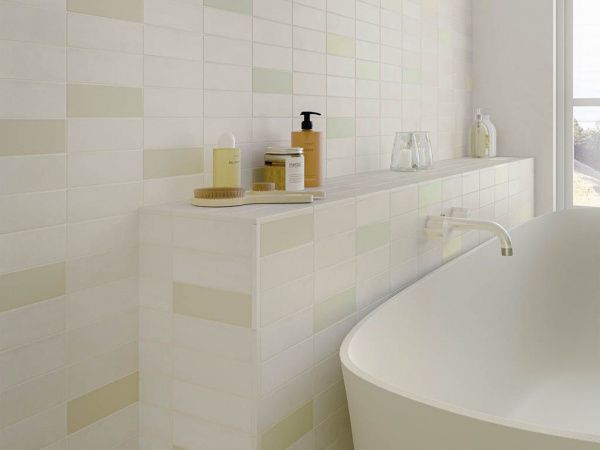 На фото Плитка FREEHAND (WOW)