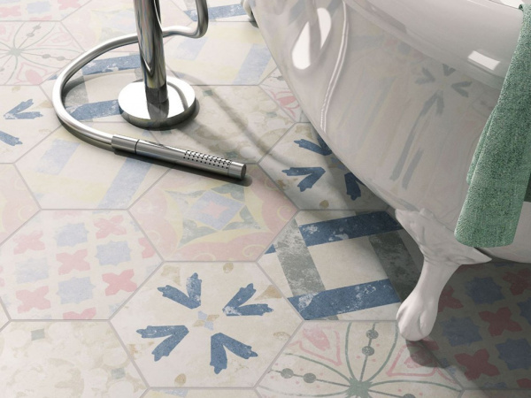 На фото Керамогранит HERITAGE (Codicer)