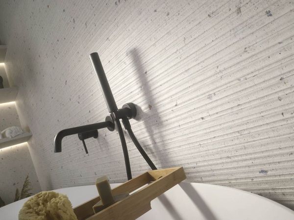 На фото Плитка  RE-USE (APE Ceramica)