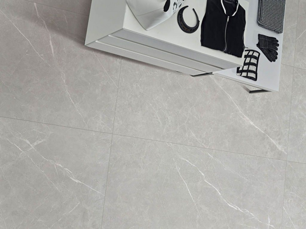 На фото Плитка PIETRA (NT Ceramic)