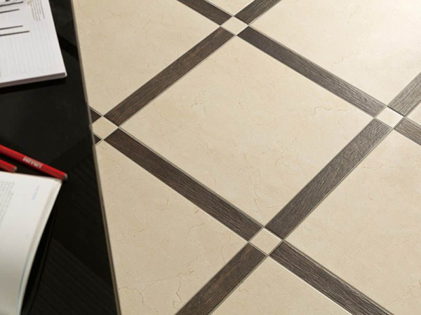 На фото Плитка VERSILIA (ColiseumGres)