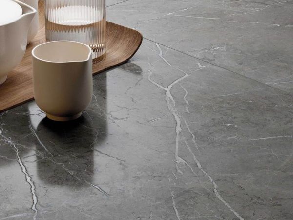 На фото Плитка SENSI 900 (ABK Ceramiche)