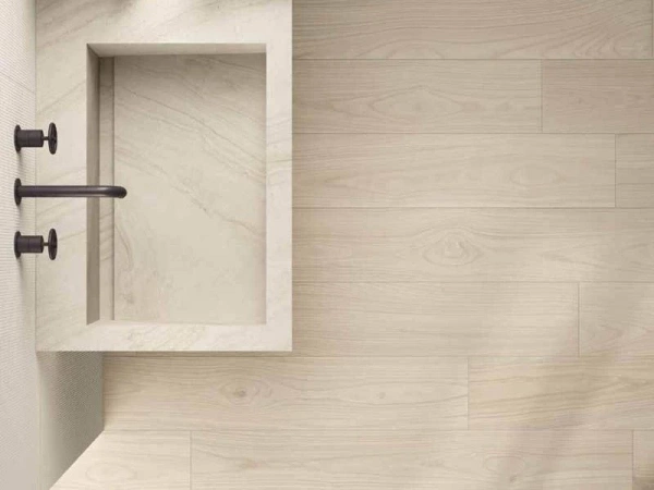 На фото Рум