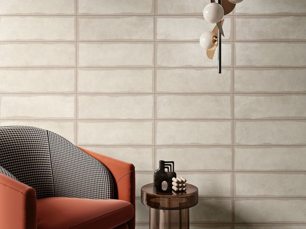 На фото Плитка GRAVITY (Love Tiles )