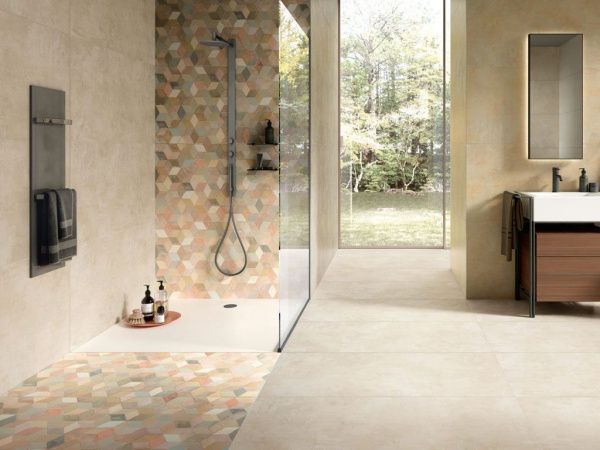 На фото Плитка PICTURA (Naxos Ceramica)