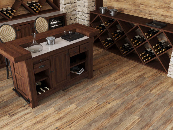 На фото Brigantina