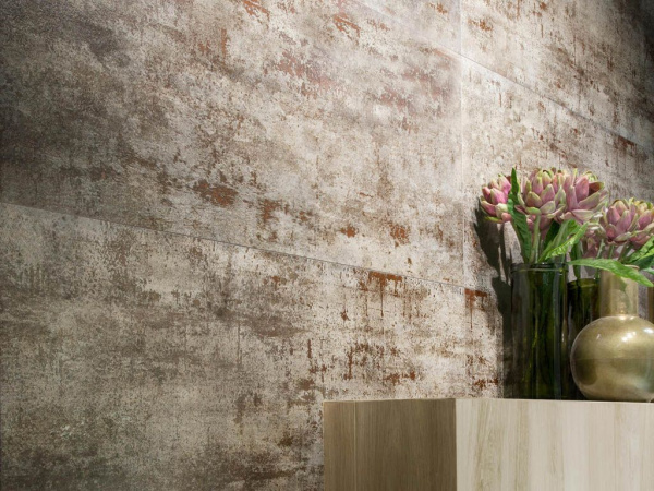 На фото Плитка METAL (TAU Ceramica)