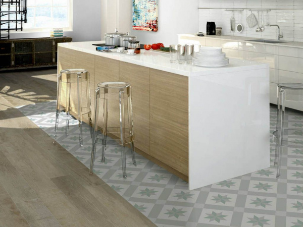 На фото Плитка BARCELONA (Keros Ceramica)