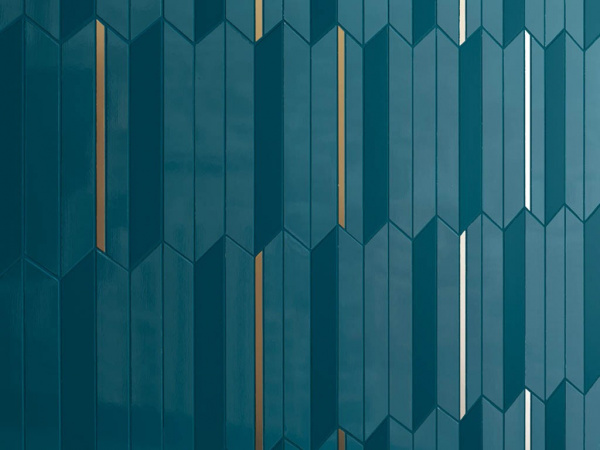 На фото Континуум