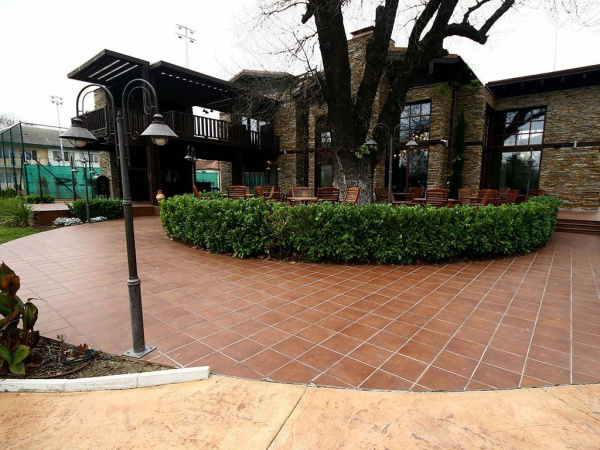 На фото Плитка ступени NATURE (Gresmanc)