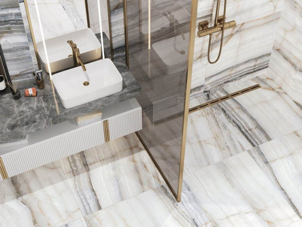 На фото Плитка SMERALDO (Alma Ceramica)