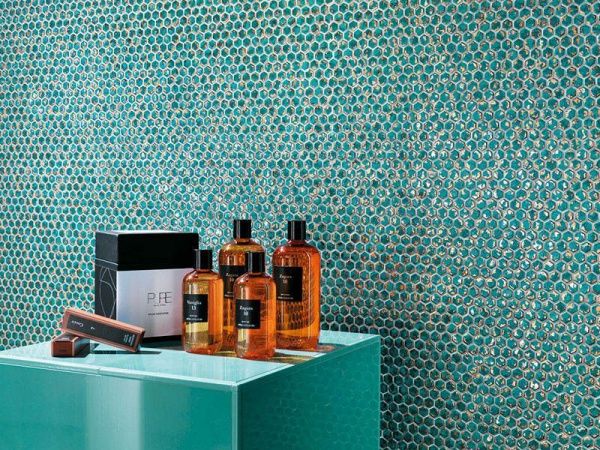 На фото Плитка DWELL (Atlas Concorde)