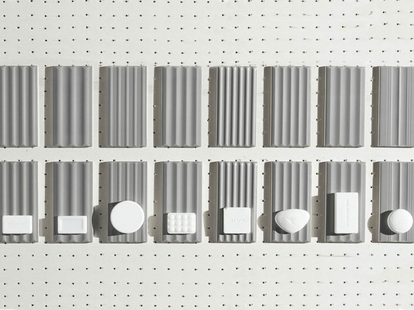 На фото Плитка WIGWAG (41ZERO42)