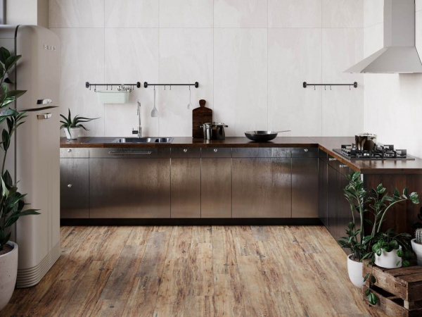 На фото Brigantina