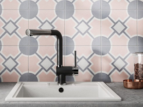 На фото Плитка CAPRICE DECO (Equipe Ceramicas)