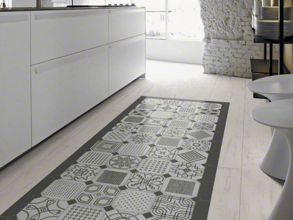 На фото Плитка VODEVIL (Vives Ceramica)