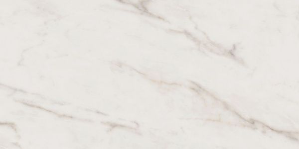 На изображениях Ideal