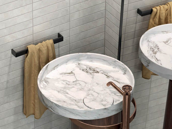 На фото Плитка LUCE (Ariana)