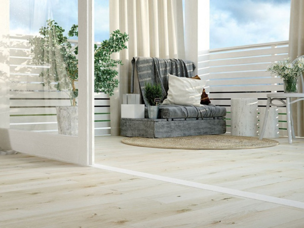 На фото Плитка CLASSIC OAK (Mei)