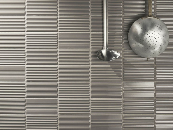 На фото Плитка WIGWAG (41ZERO42)