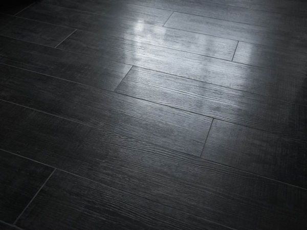 На фото Керамогранит ГРАНИТЕ ВУД ЭГО (Idalgo)