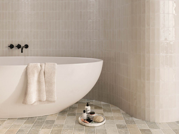 На фото Плитка REBELS (WOW)