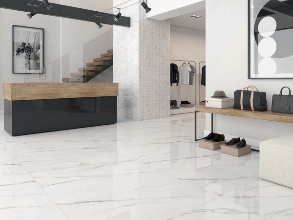 На фото Плитка PORCESLUX (Prissmacer)