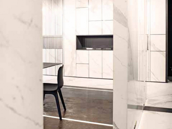 На фото Плитка IN-SIDE (Laminam)